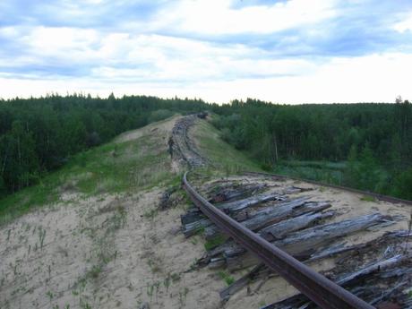 Ferrocarril Salejard-Igarka de la muerte de Stalin