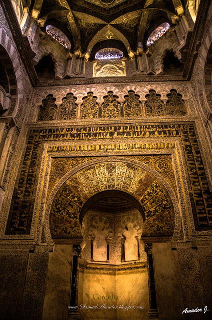 CÓRDOBA: MEZQUITA-CATEDRAL CÓRDOBA: MEZQUITA-CATEDRAL