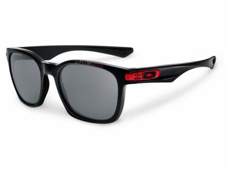 Gafas_de_Sol_Oakley2.jpg