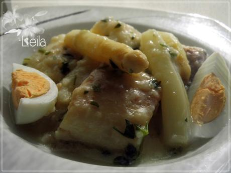 Bacalao con esparragos blancos Bacalao con esparragos blancos