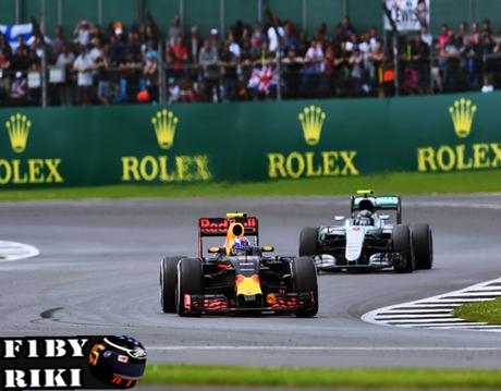 Verstappen: logrado podios seguidos, cual está bien