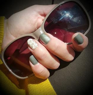 Complementos en verano: color para el calor. Complementos en verano: color para el calor.