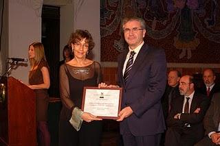 La Empresa Pública de Emergencias Sanitarias recibe el premio nacional `Avedis Donabedian´  a la mejor memoria sanitaria y social 2011