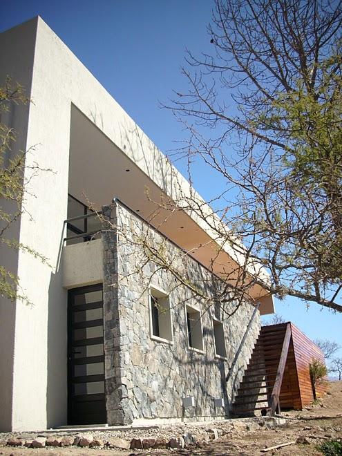 Casa en Valle Sereno / Paco Almada Casa en Valle Sereno / Paco Almada