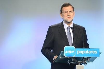 Rajoy recibe al ministro de Exteriores de Polonia, que le regaló vodzka