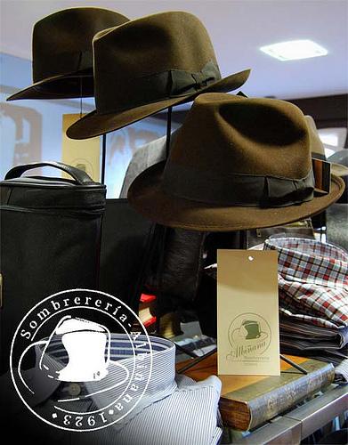 Sombrerería Albiñana Y pasó la navidad…