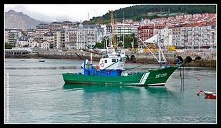 Castro Urdiales-barco-Cantabria