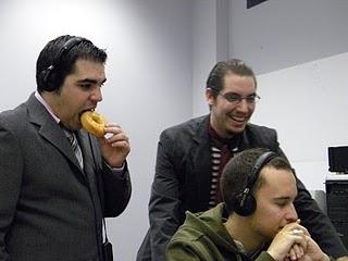 LOS BASTARDOS TOMAN LA GRAN VIA LOS BASTARDOS TOMAN LA GRAN VIA