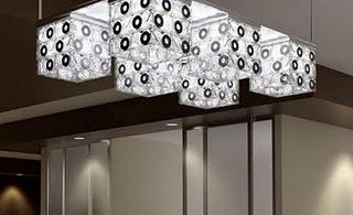 DECO-RECICLA: LÁMPARAS CON CINTAS DE CASSETTE DECO-RECICLA: LÁMPARAS CON CINTAS DE CASSETTE