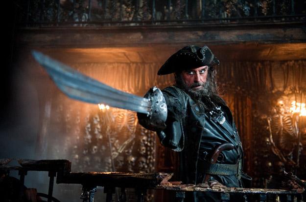 Nueva foto de Ian McShane en Piratas 4