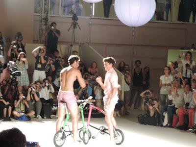 080 BCN Fashion SS17 - BCN Brand y Punto Blanco