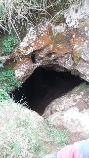 Explorando una cueva