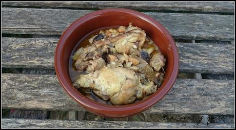 Pollo en salsa de almendras de Catí (tradicional o Crock-Pot) Pollo en salsa de almendras de Catí (tradicional o Crock-Pot)