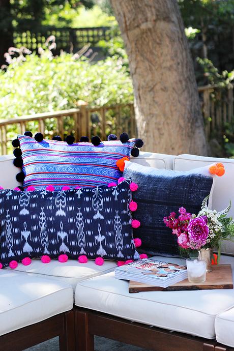 diy-cojines-estampados-pompones-pompompillow diy-cojines-estampados-pompones-pompompillow
