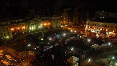 Argentina. 6 años de la ley de Matrimonio Igualitario. VIGILIA-Congresos-Matrimonio-NacionalDaniel-LunaTelam_CLAIMA20100715_0111_34