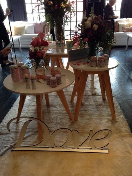 Dove, presento el nuevo antitranspirante Powder Soft, con su nueva campaña Mi tiempo Soft. Dove, presento el nuevo antitranspirante Powder Soft, con su nueva campaña Mi tiempo Soft.