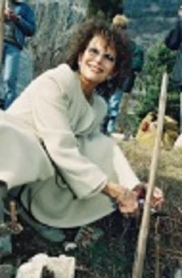 C. C.cuida viña en Suiza para niños necesitados C. C.cuida viña en Suiza para niños necesitados