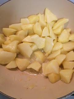 POCHAS CON PULPO Y PATATAS POCHAS CON PULPO Y PATATAS