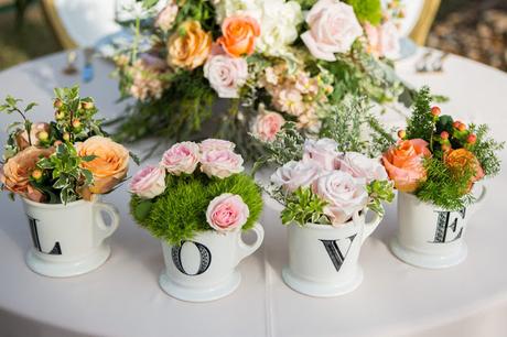 Flower decoration ideas for home- Teacup garden flower arrangement Flower decoration ideas for home- Teacup garden flower arrangement