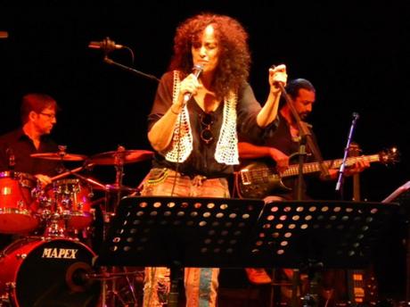 Ciclo de conciertos Rock & Blues en la Cresta de la Ola Biella Da Costa 2