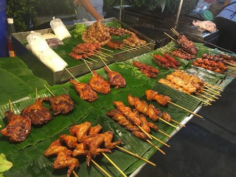 Viajar a Tailandia: comer en puestos callejeros