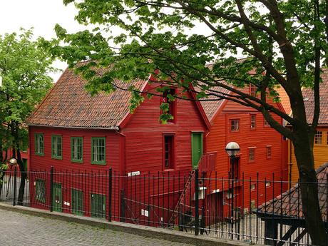 Un paseo por el centro de Bergen Un paseo por el centro de Bergen