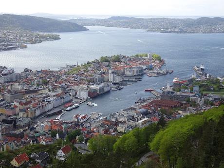 Un paseo por el centro de Bergen Un paseo por el centro de Bergen