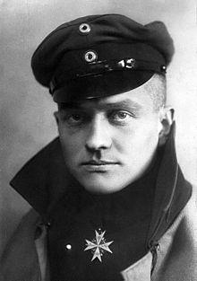EL ARMAMENTO EN LA PRIMERA GUERRA MUNDIAL: AVIONES Y DIRIGIBLES Manfred von Richthofen.jpg