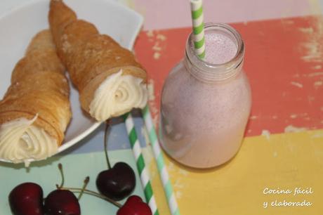 BATIDO DE CEREZAS Y CHOCOLATE BLANCO