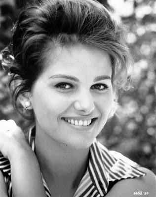 Claudia Cardinale, diva, actriz, sex-symbol. Claudia Cardinale, diva, actriz, sex-symbol.