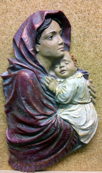 Virgen con el Niño acurrucado 20x36x5cm