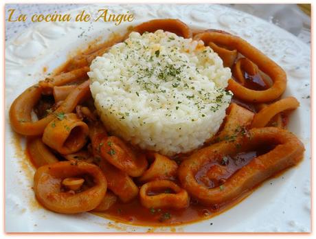 CALAMARES CON SALSA (Olla GM) CALAMARES CON SALSA (Olla GM)