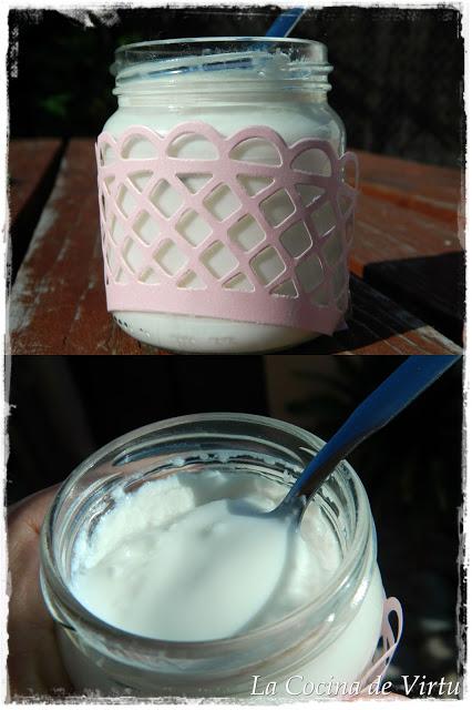 Un producto: Yogurt Un producto: Yogurt