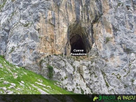 Cueva Posadoiro en la Canal de Culiembro