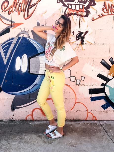 LA VIDA ES CHULA LA VIDA ES CHULA