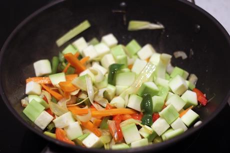 Wok de pollo y verduras | Receta sana