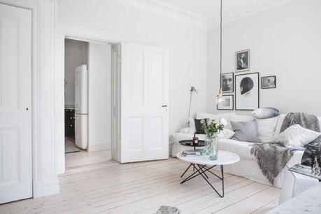 wallpaper sandberg papel de pared pintado con motivos delicados estilo nórdico escandinavo Delicado papel pintado decorar con papel de pared decoración elegante sofisticada decoración dulce y tranquila blog decoración nórdica wallpaper sandberg papel de pared pintado con motivos delicados estilo nórdico escandinavo Delicado papel pintado decorar con papel de pared decoración elegante sofisticada decoración dulce y tranquila blog decoración nórdica