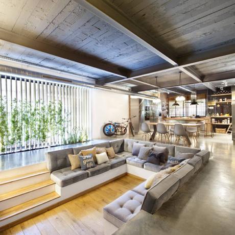 Bajo comercial convertido en loft (Terrassa): Salones de estilo Rústico de Egue y Seta