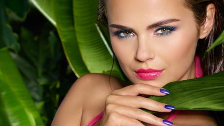 Miradas, Labios y Uñas Repletos de Color con IsaDora Miradas, Labios y Uñas Repletos de Color con IsaDora