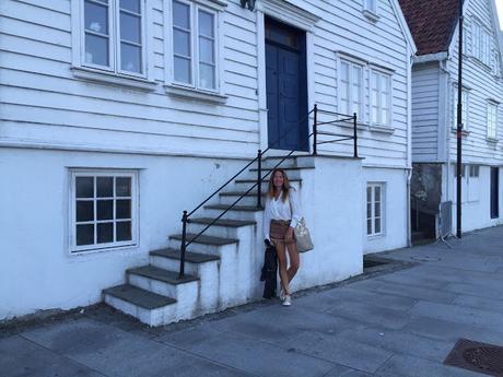 sDIOSAS 107 # lOOKS oF tHE dAY eSCAPADA #nORUEGA sDIOSAS 107 # lOOKS oF tHE dAY eSCAPADA #nORUEGA