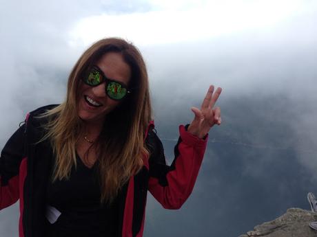 sDIOSAS 107 # lOOKS oF tHE dAY eSCAPADA #nORUEGA sDIOSAS 107 # lOOKS oF tHE dAY eSCAPADA #nORUEGA