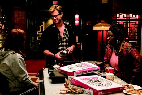 Erin (Kristen Wiig), Kevin (Chris Hemsworth) and Patty (Leslie Jones) in Columbia Pictures' GHOSTBUSTERS.