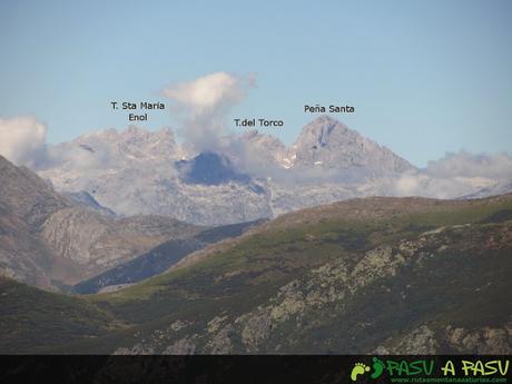 Vista del Macizo Occidental de Picos de Europa desde el Susarón