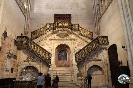 Escalera Dorada