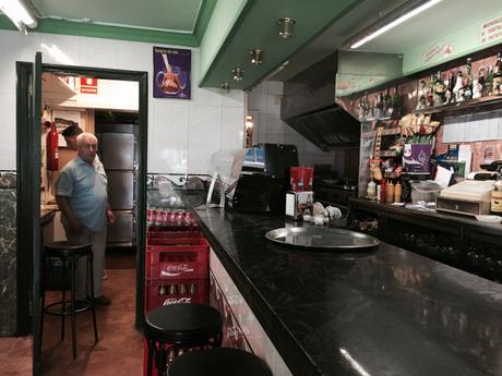 Badalona, de bar en bar
