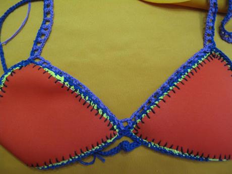 Tutorial paso a paso bikini de neopreno y crochet de las famosas.