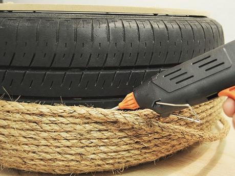 diy: taburete low cost con cuerda de sisal y color turquesa diy: taburete low cost con cuerda de sisal y color turquesa