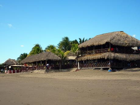 León (Nicaragua). Liberal, culta y rica en tradiciones León (Nicaragua). Liberal, culta y rica en tradiciones