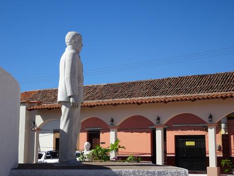 León (Nicaragua). Liberal, culta y rica en tradiciones León (Nicaragua). Liberal, culta y rica en tradiciones