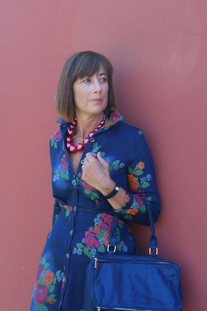 MIS LOOKS- VESTIDO VAQUERO CAMISERO PUNTO Y APARTE